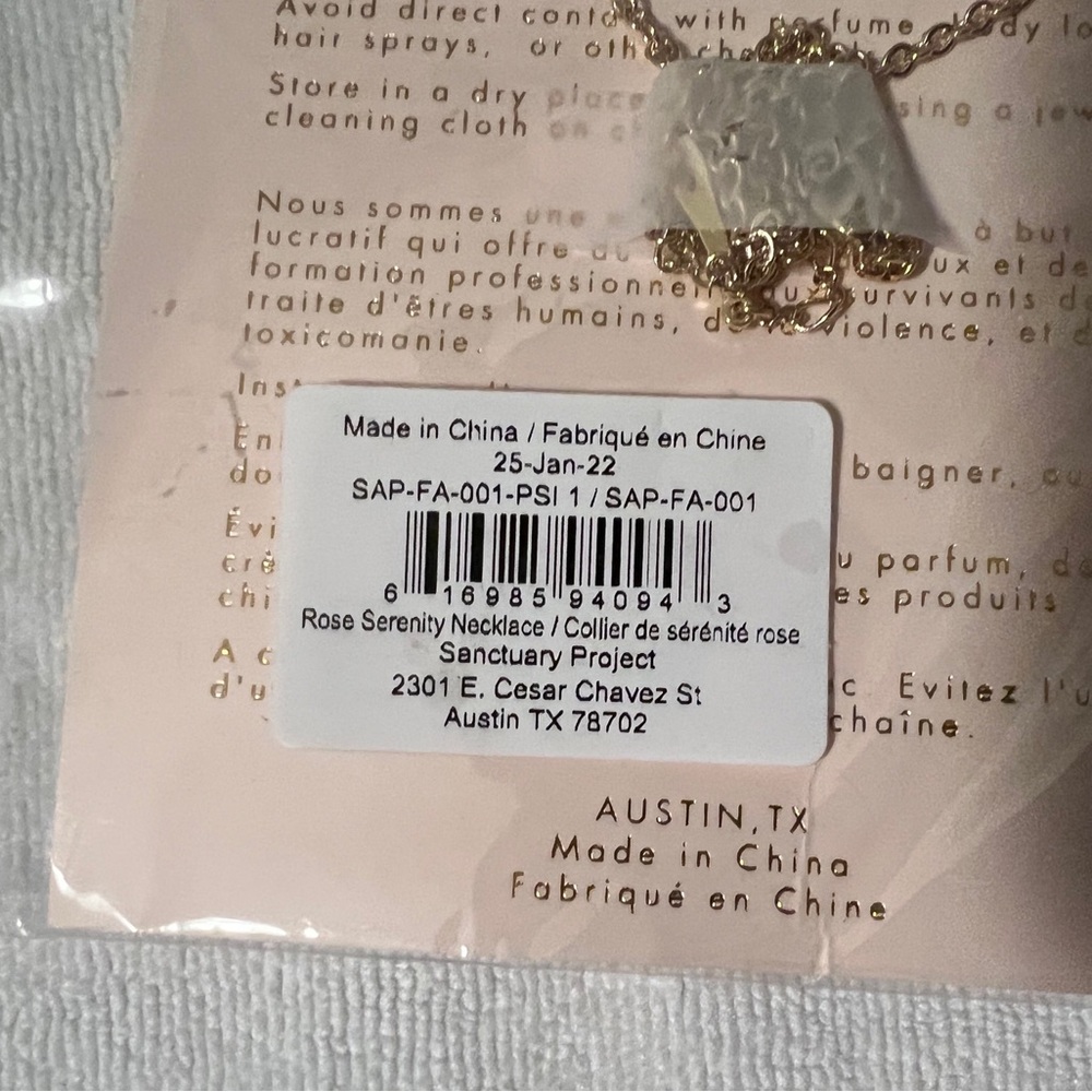 🌹NWT🌹 SANCTUARY PROJECT Rose Serenity Necklace - Picture 7 of 8